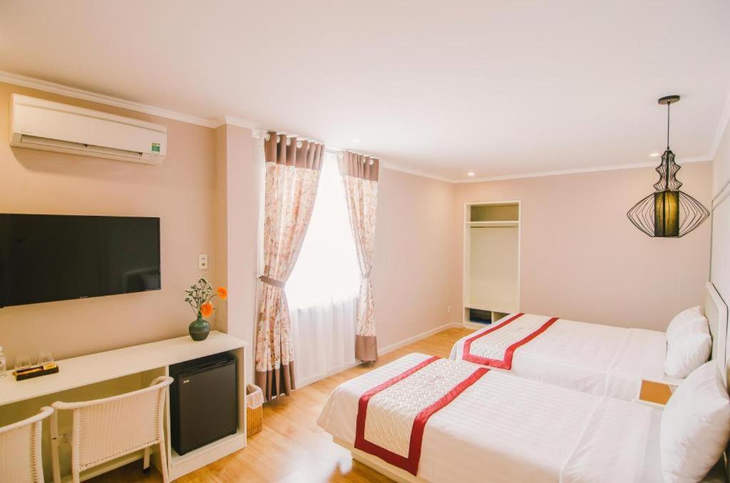 Kaka Hotel Дананг Экстерьер фото